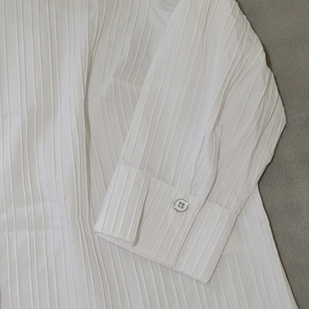Joan Rivers White Pleated Button Front Blouse 3/4 Sleeve 1X Office Preppy - Picture 3 of 9